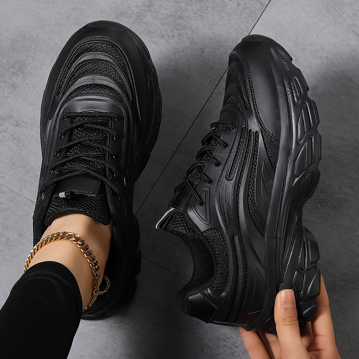 Damen Atmungsaktive Sneakers – Leichte Phylon-Sohle, Mesh & Synthetik Obermaterial, Bequeme Low-Top Schnürschuhe für Arbeit & Freizeit (Schwarz/Weiß)