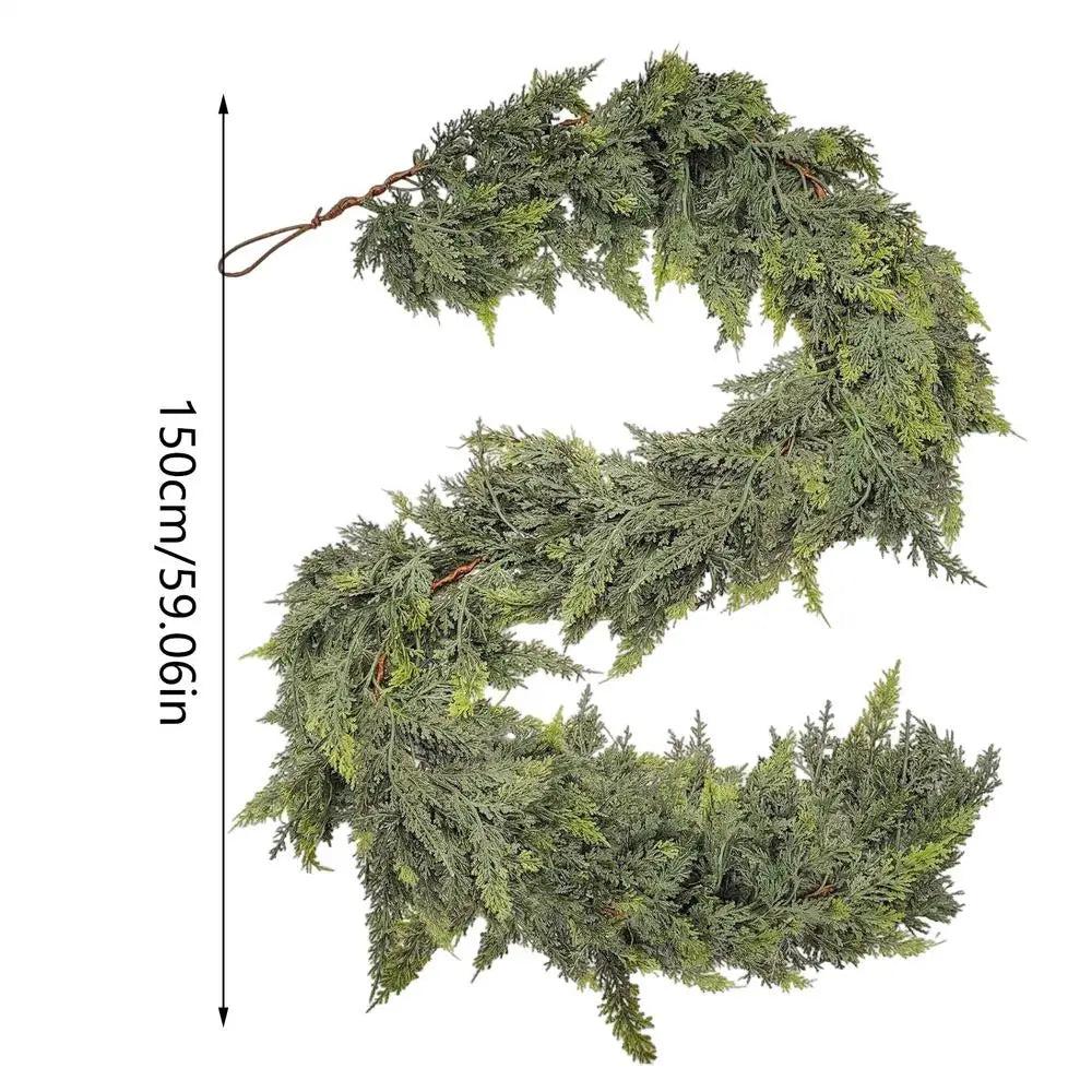 Realistische Weihnachts-Zedergirlande – Grünes Dekor für Kamin, Treppe, Fenster & Tür, Festliche Party- & Weihnachtsdekoration