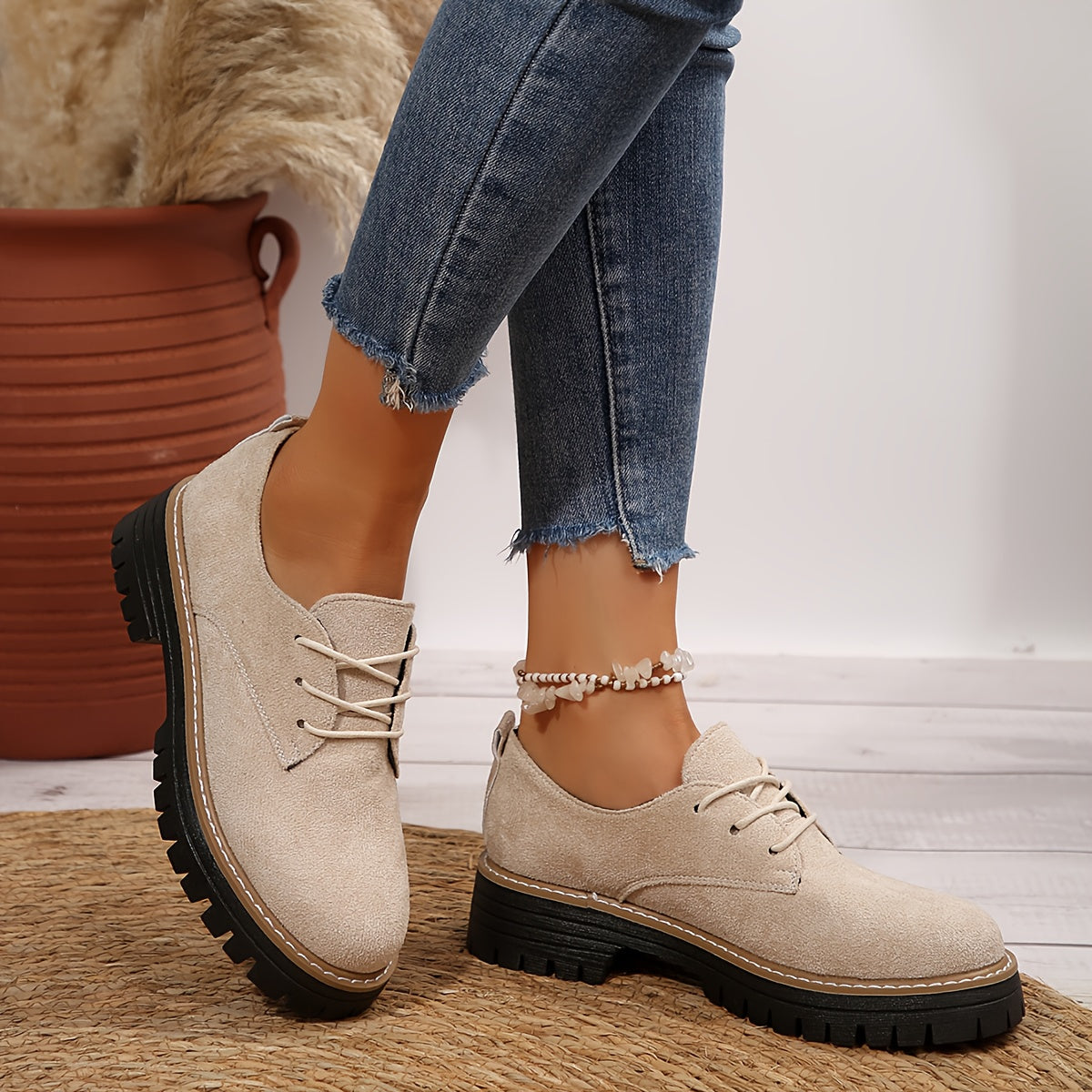 Damen Slip-On Mokassin-Loafer mit Chunky Plateau – Bequeme All-Season Schuhe mit Schnürband-Optik, Rund- bis Spitzzehen, Gummisohle – Casual & Semi-Formal (Schwarz, Beige, Braun, Navy, Grau)