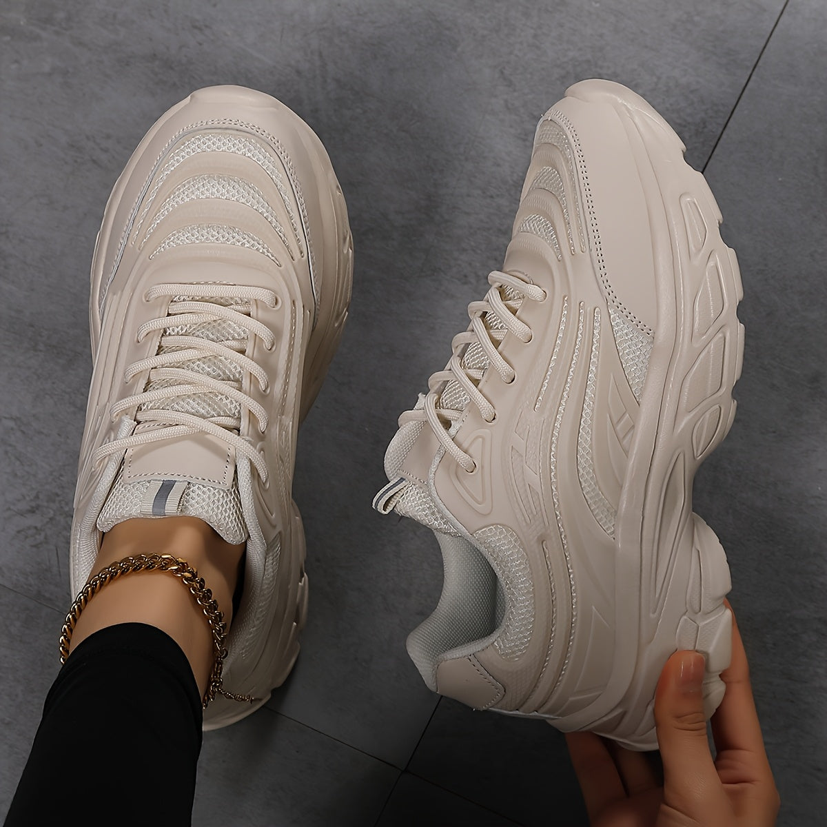 Damen Atmungsaktive Sneakers – Leichte Phylon-Sohle, Mesh & Synthetik Obermaterial, Bequeme Low-Top Schnürschuhe für Arbeit & Freizeit (Schwarz/Weiß)