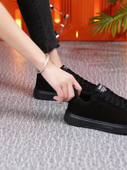 Damen Leichte Sportsneaker – Bequeme Lace-Up Laufschuhe mit EVA-Sohle, Atmungsaktivem Stofffutter & Synthetik-Obermaterial – All-Season Outdoor & Casual Sneaker (Schwarz)