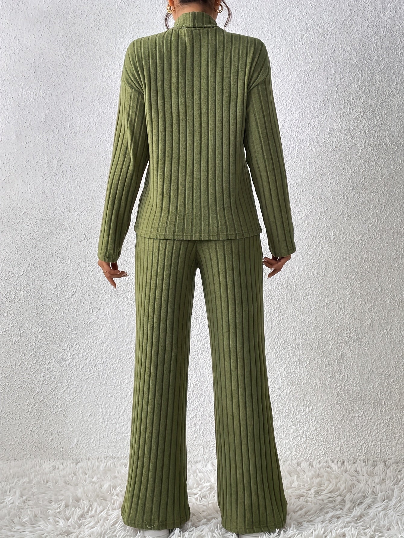 Damen Fleece Sweatshirt & Jogger Set – Weiches High-Neck Oberteil mit Rippstruktur & Locker geschnittene Straight-Leg Hose – Schwarzes Cozy Lounge Set für Herbst & Winter