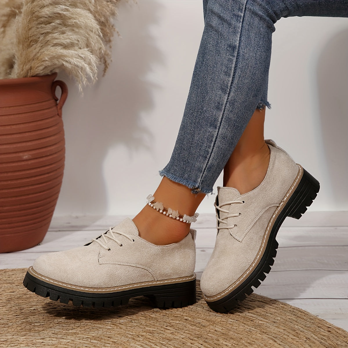 Damen Slip-On Mokassin-Loafer mit Chunky Plateau – Bequeme All-Season Schuhe mit Schnürband-Optik, Rund- bis Spitzzehen, Gummisohle – Casual & Semi-Formal (Schwarz, Beige, Braun, Navy, Grau)