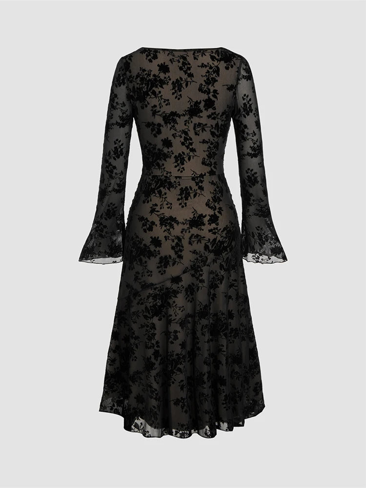 Women's Long Flared Sleeve round Neck Black Floral Lace Elegant Midi Dress Spring Summer Fashionable Casual Maxi Gown