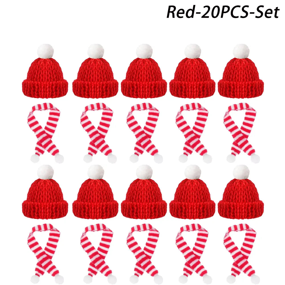 Mini-Weihnachtsmütze & Mini-Schal – Rot/Grün – Festliche Deko zum Aufhängen, für DIY, Lutscherflaschen, Fingerhüte & Weihnachtsfeiern
