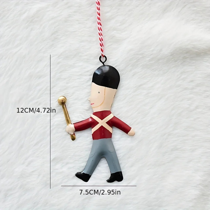 Weihnachtsdekoration, kleiner Anhänger, Soldat, Weihnachtsmann, doppelseitiges Eisenblech, Eisenkunst, Weihnachtsdekoration, Anhänger