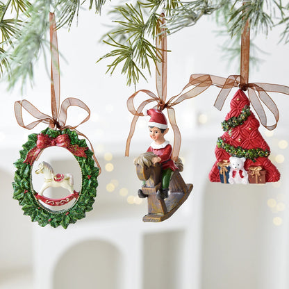 1 weihnachtlicher Schaukelpferdekranz aus Kunstharz, dekorativer Anhänger für Fensterdekorationen für den Innenbereich, festliche Party-Ornamente