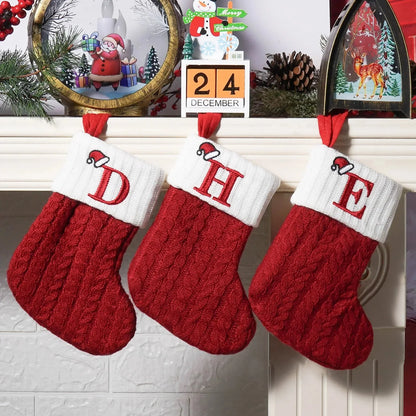 Personalisierte Weihnachts-Stricksocken mit Alphabet – Weihnachtsbaumschmuck & Deko für Zuhause | Navidad & Noel | Festliche Geschenkidee