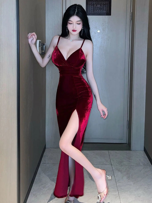 2023 Summer Women's Sexy Temperament V-neck Low cut Velvet sling ceremonial dress Side Split Slim Wrap buttocks Long Dress UR6Y