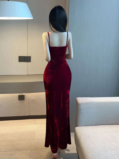 2023 Summer Women's Sexy Temperament V-neck Low cut Velvet sling ceremonial dress Side Split Slim Wrap buttocks Long Dress UR6Y